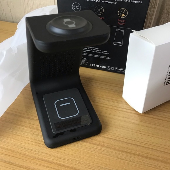 Intoval Wireless Charger, Wireless Charging Station for Phone/Watch/Buds - Picture 8 of 12